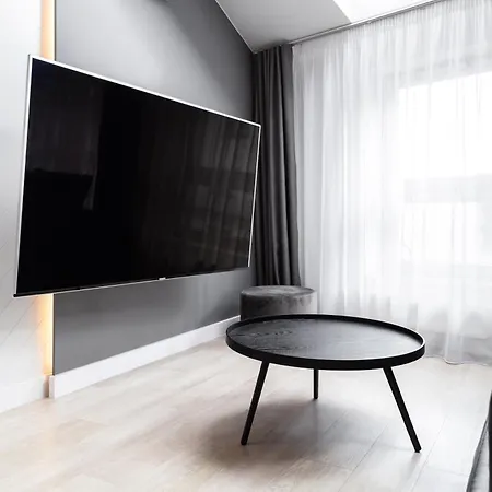 Househost Miodowa 42 20