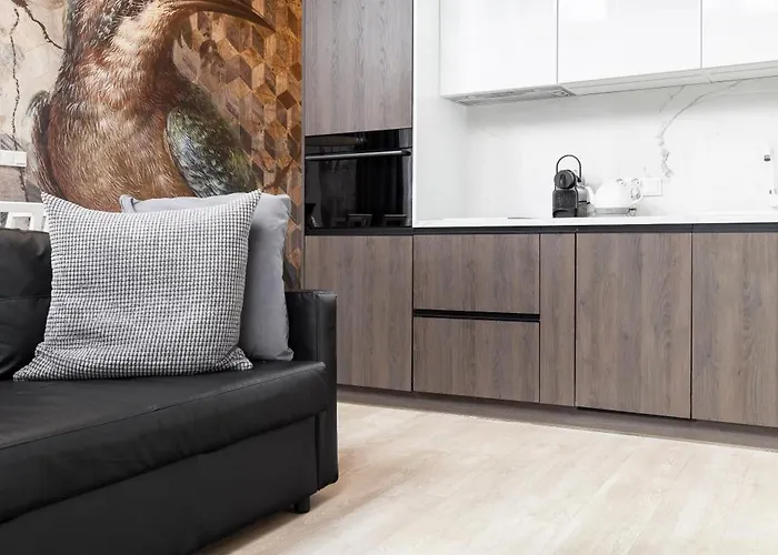 Househost Miodowa 42 20