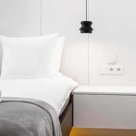 Househost Miodowa 42 20 Daire *