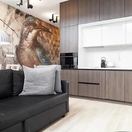 Househost Miodowa 42 20 *