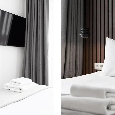 Daire Househost Miodowa 42 20 *